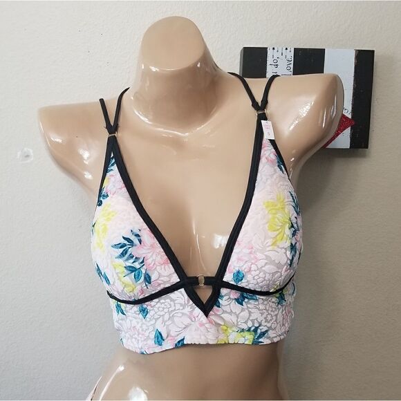 SMALL PINK Victoria's Secret Bra Set - Picture 3 of 14